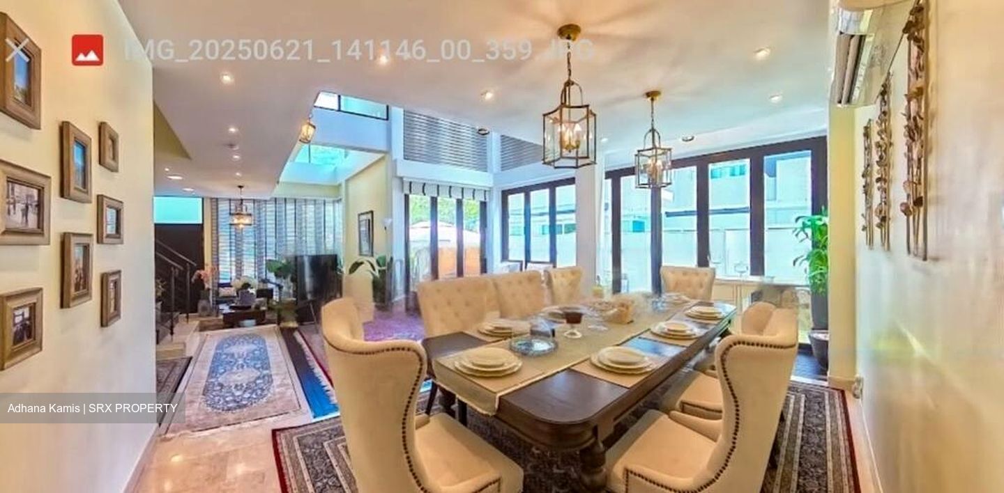 Expo Drive (D16), Terrace #486130561